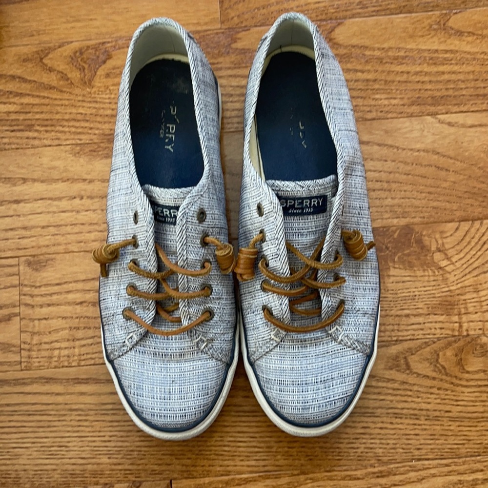 Sperry boat shoes
